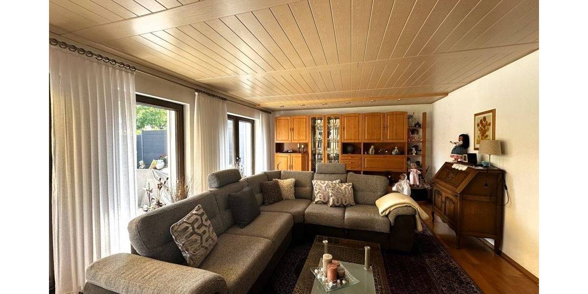 Doppelhaushälfte Essen Karnap - 6 Zimmer, 197 m&sup2;, 450.000&euro; | Angebot:25707136