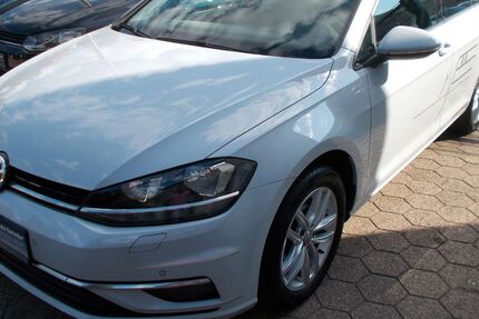 VW Golf 148.000 km 8.690 &euro; Bochum 44809