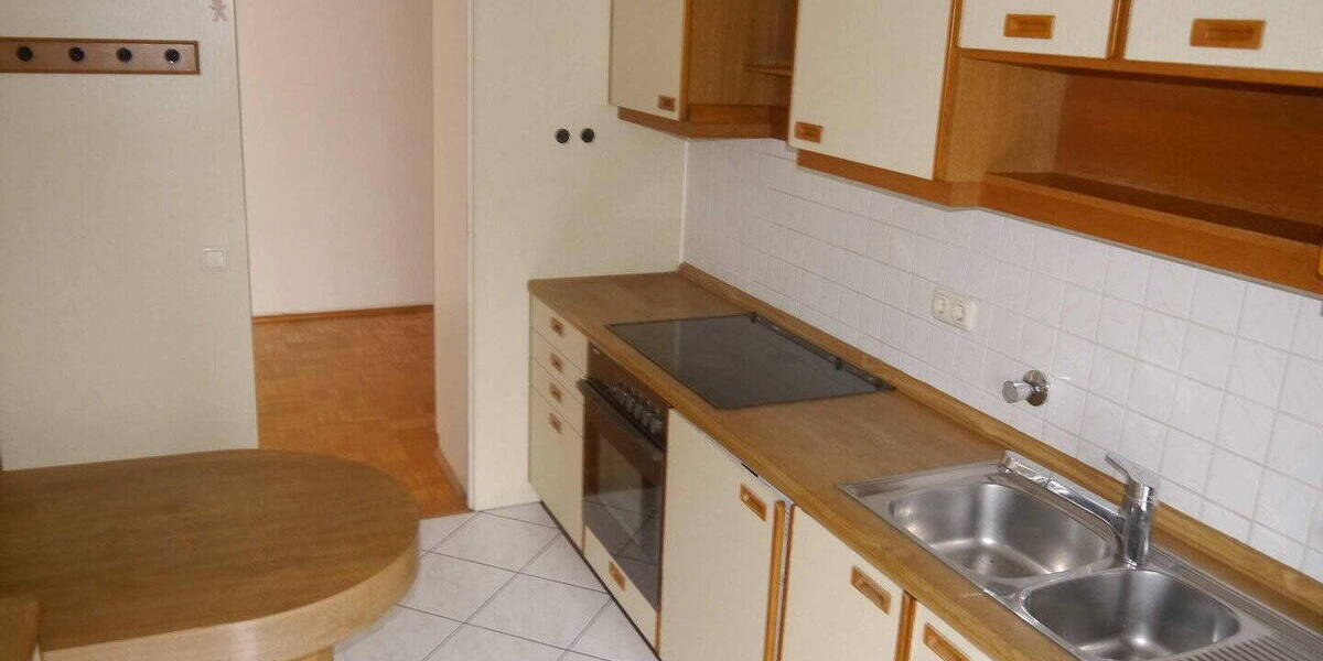 Etagenwohnung Mülheim an der Ruhr Saarn - 3 Zimmer, 95 m&sup2;, 255.000&euro; | Angebot:26512861