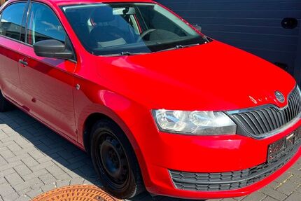 Skoda Rapid 179.000 km 2.799 &euro; Dinslaken 46537