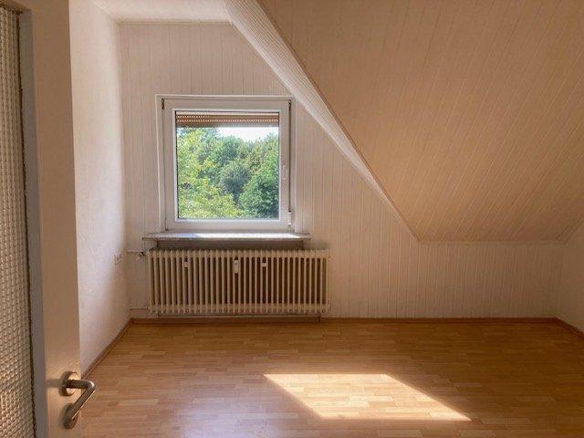 Dachgeschoßwohnung Mülheim an der Ruhr Menden-Holthausen - 2 Zimmer, 52 m&sup2;, 380&euro; | Angebot:26696765