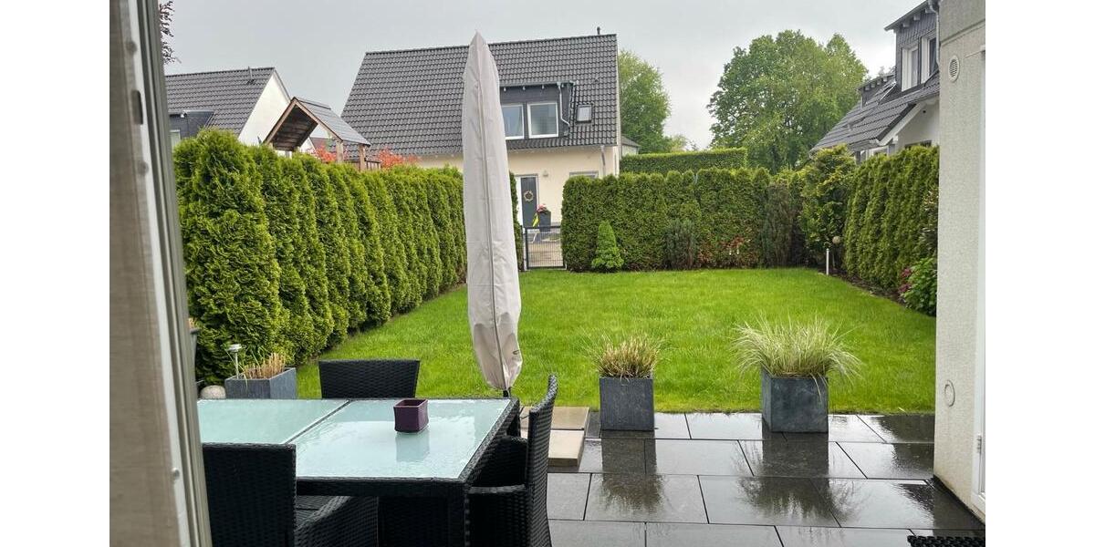 Doppelhaushälfte Essen Stadtbezirk V - 5 Zimmer, 133 m&sup2;, 1.990&euro; | Angebot:25422427