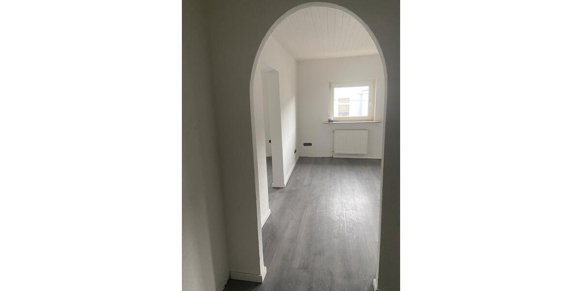 Dachgeschoßwohnung Bochum Günnigfeld - 3 Zimmer, 79 m&sup2;, 650&euro; | Angebot:25962506