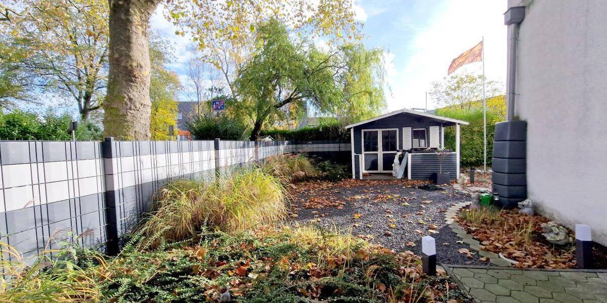 Einfamilienhaus Oberhausen Schwarze Heide - 5 Zimmer, 183 m&sup2;, 345.000&euro; | Angebot:26143407