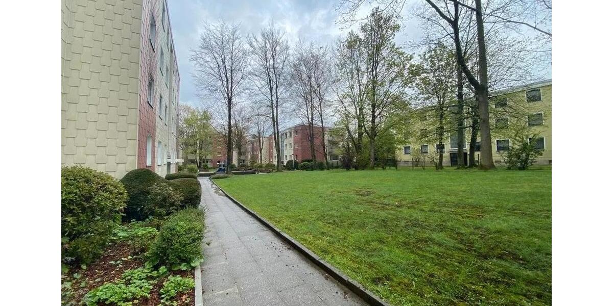 Erdgeschoßwohnung Bochum Höntrop - 3.5 Zimmer, 69 m&sup2;, 600&euro; | Angebot:26003700