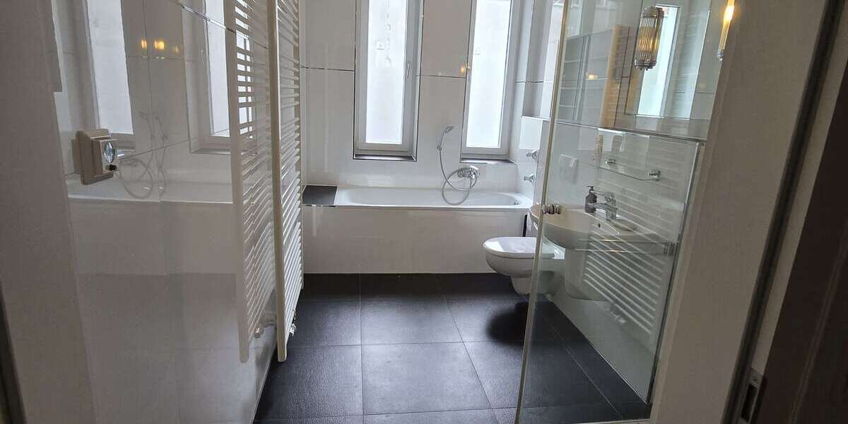 Etagenwohnung Dortmund Innenstadt West - 2 Zimmer, 96 m&sup2;, 910&euro; | Angebot:25601950