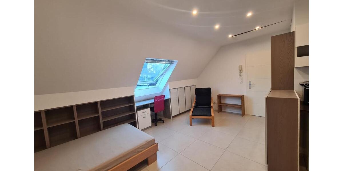 Etagenwohnung Essen Stadtbezirk IV - 1 Zimmer, 34 m&sup2;, 310&euro; | Angebot:25127430