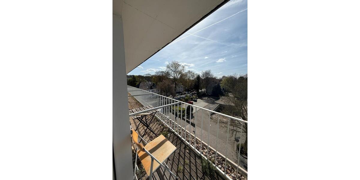 Etagenwohnung Mülheim an der Ruhr - 2.5 Zimmer, 70 m&sup2;, 1.200&euro; | Angebot:26051250