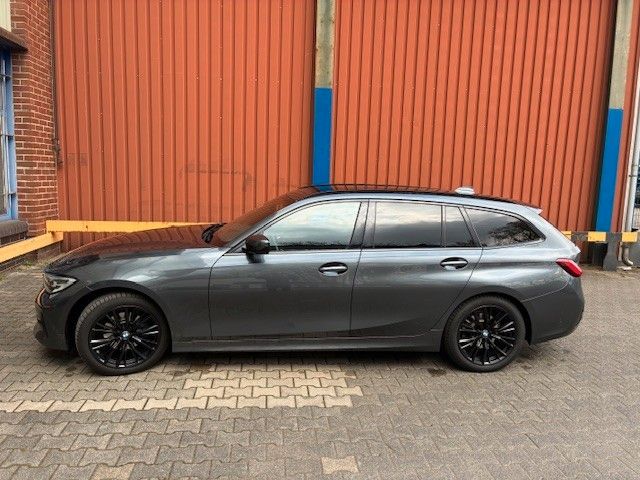 BMW 320 132.000 km 23.700 &euro; Dinslaken 46539