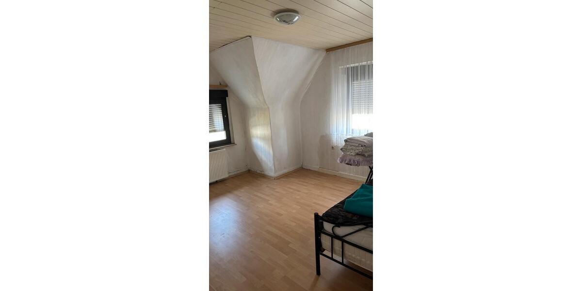 Einfamilienhaus Lünen - 4.5 Zimmer, 80 m&sup2;, 200.000&euro; | Angebot:25638733