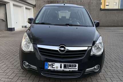 Opel Agila 105.000 km 3.150 &euro; Velbert 42551