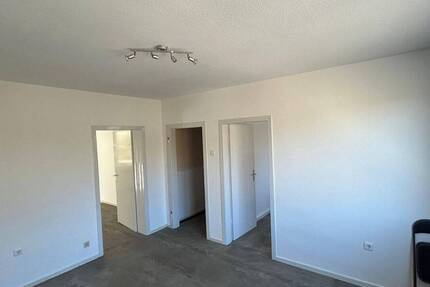 Zimmer Gelsenkirchen Rotthausen - 2 Zimmer, 65 m&sup2;, 590&euro; | Angebot:26109297