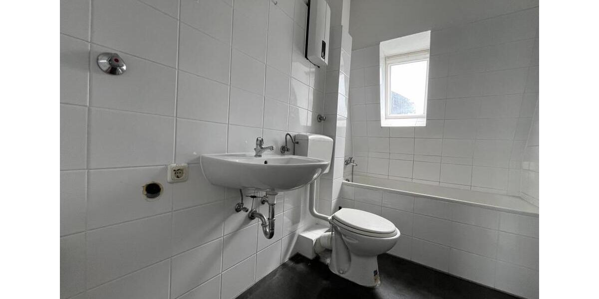 Etagenwohnung Gelsenkirchen Gelsenkirchen-Mitte - 2 Zimmer, 64 m&sup2;, 410&euro; | Angebot:25335353