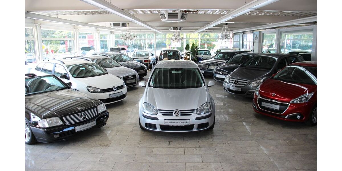 VW Golf 220.000 km 2.350 &euro; Essen 45356