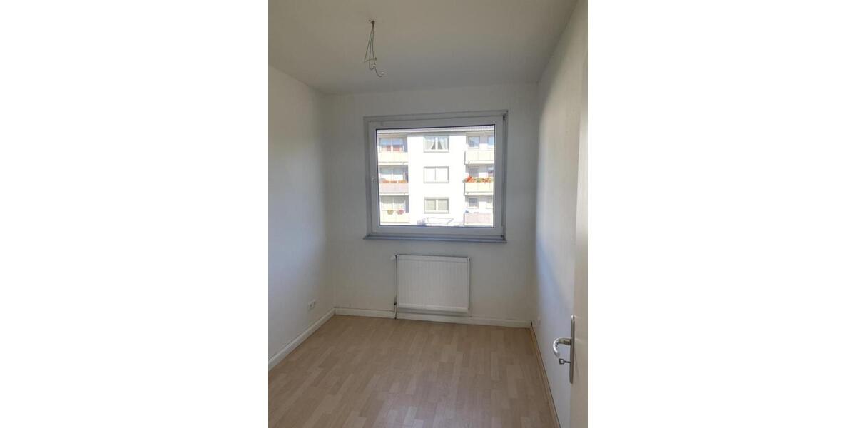 Etagenwohnung Essen Stadtbezirk VI - 3 Zimmer, 54 m&sup2;, 489&euro; | Angebot:26041765
