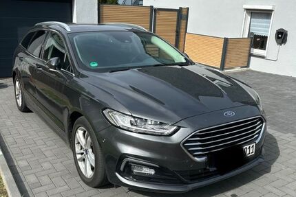 Ford Mondeo 164.500 km 10.900 &euro; Mülheim 45473