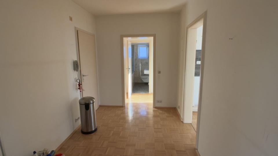 Etagenwohnung Gelsenkirchen - 3 Zimmer, 98 m&sup2;, 760&euro; | Angebot:25625252