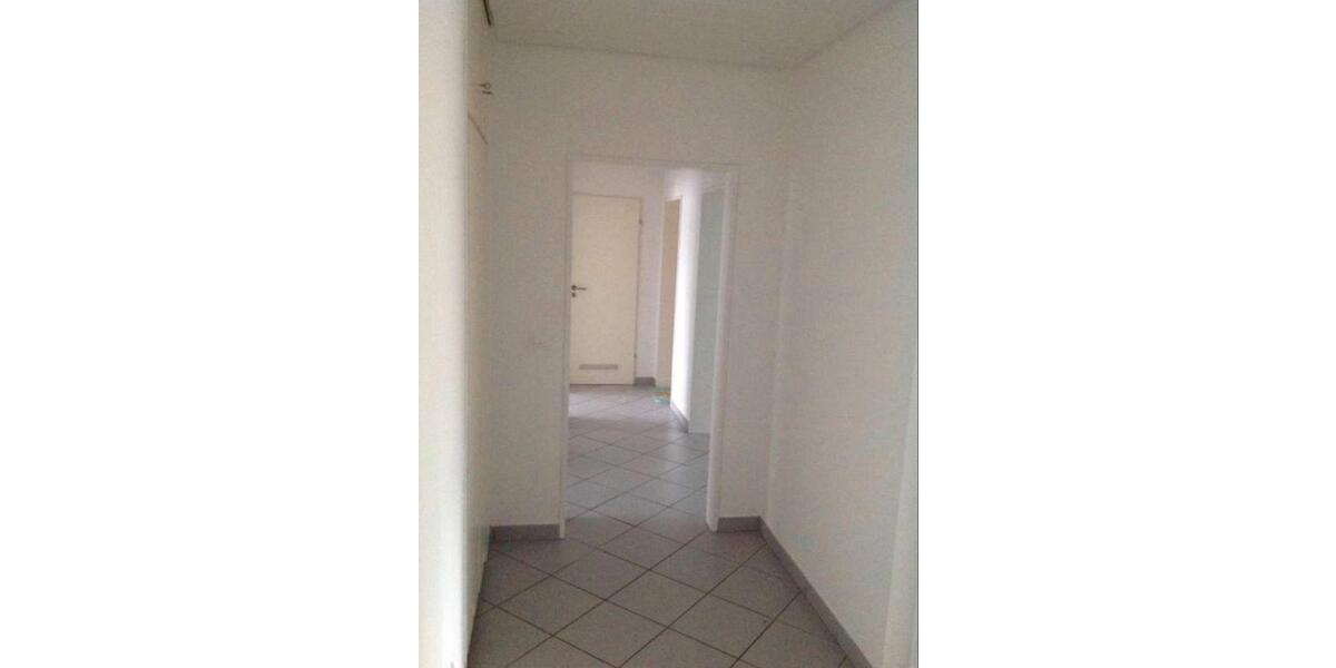 Etagenwohnung Dinslaken Hiesfeld - 4.5 Zimmer, 93 m&sup2;, 230.000&euro; | Angebot:26754388