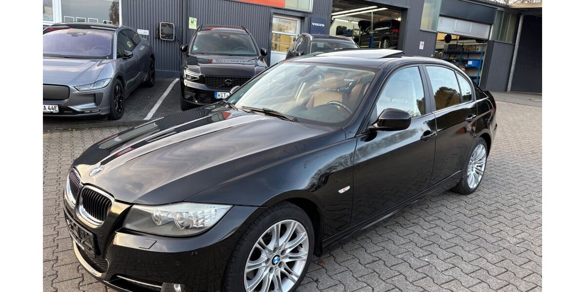 BMW 320 152.000 km 7.490 &euro; Witten 58454