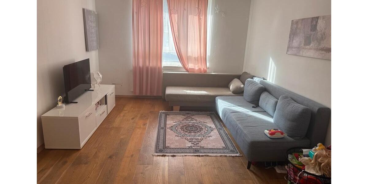 Etagenwohnung Essen Stadtbezirk III - 3 Zimmer, 75 m&sup2;, 1.020&euro; | Angebot:26035735
