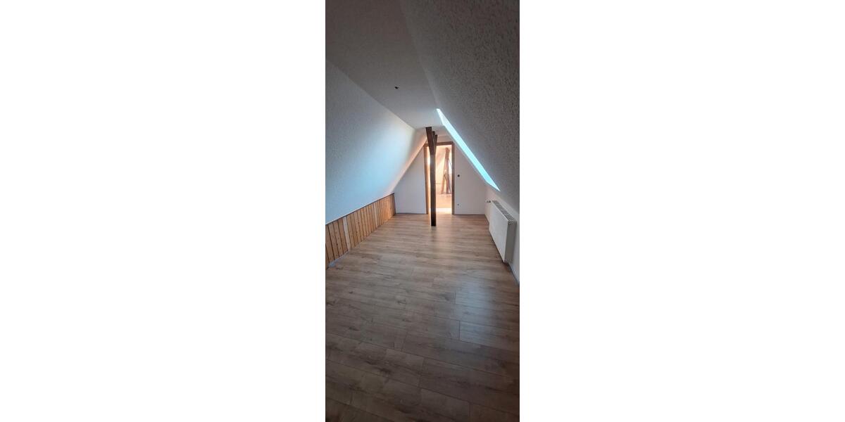 Maisonettenwohnung Velbert Langenberg - 5 Zimmer, 124 m&sup2;, 875&euro; | Angebot:26676320
