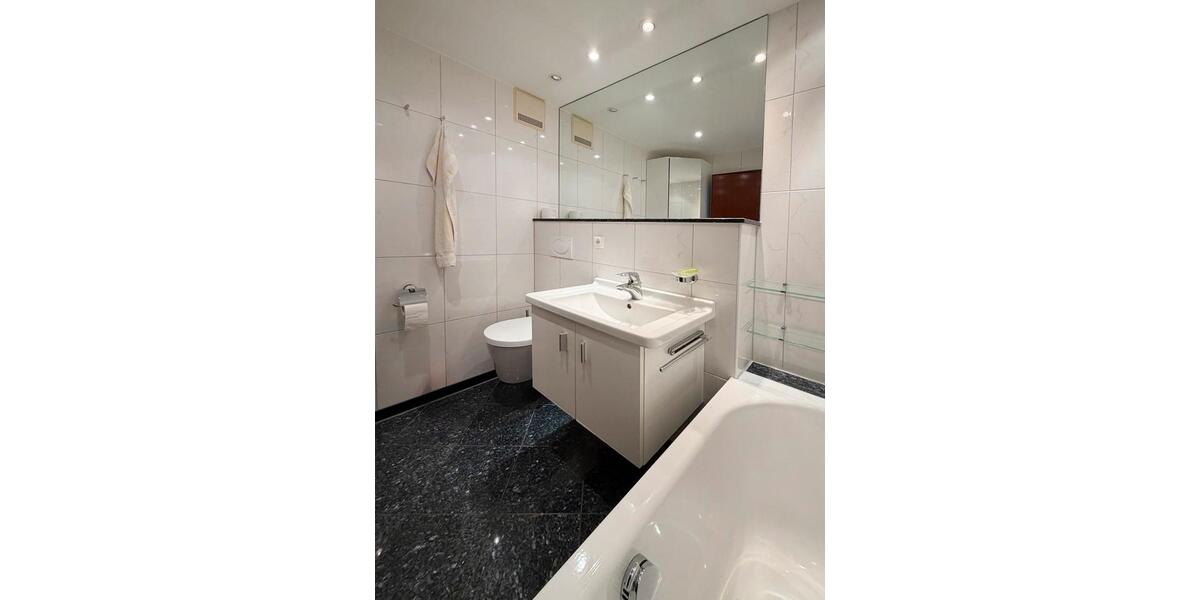 Erdgeschoßwohnung Essen Stadtbezirk IX - 3 Zimmer, 82 m&sup2;, 320.000&euro; | Angebot:26852861