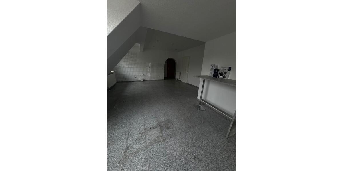 Dachgeschoßwohnung Dortmund Mengede - 3.5 Zimmer, 80 m&sup2;, 800&euro; | Angebot:25947675
