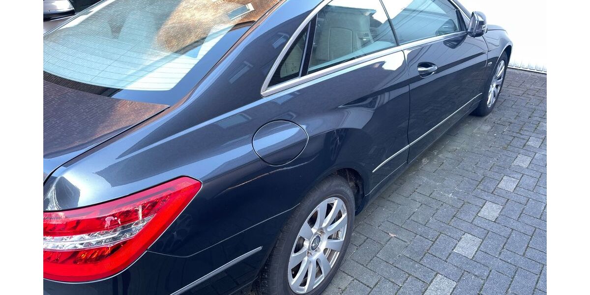 Mercedes-Benz E 200 51.200 km 12.650 &euro; Gelsenkirchen 45883