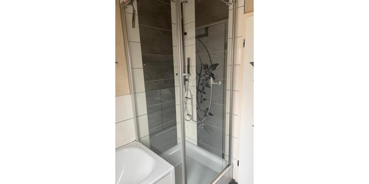 Dachgeschoßwohnung Bochum Bochum-Südwest - 4 Zimmer, 70 m&sup2;, 750&euro; | Angebot:25999469