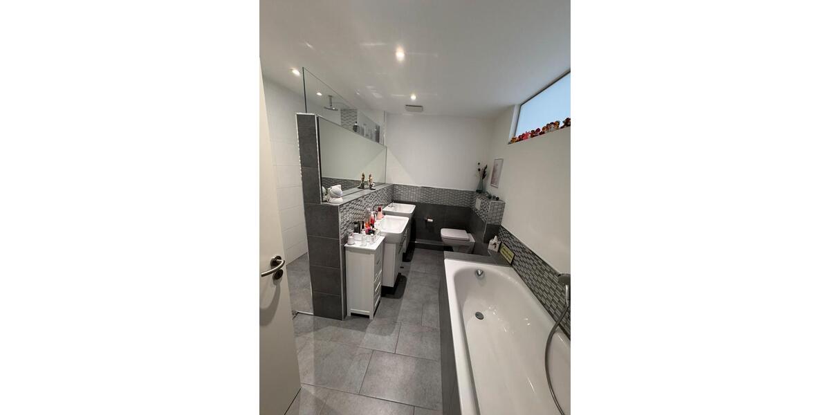 Etagenwohnung Essen Stadtbezirk IX - 3 Zimmer, 117 m&sup2;, 559.000&euro; | Angebot:25639792