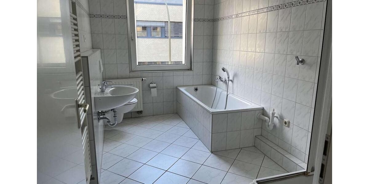 Etagenwohnung Dortmund Innenstadt Ost - 2 Zimmer, 63 m&sup2;, 590&euro; | Angebot:26048269