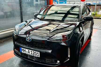 Toyota Yaris Cross 45.000 km 23.590 &euro; Mülheim an der Ruhr 45481