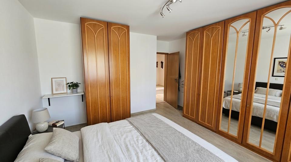 Etagenwohnung Dinslaken - 3 Zimmer, 113 m&sup2;, 1.356&euro; | Angebot:26578566