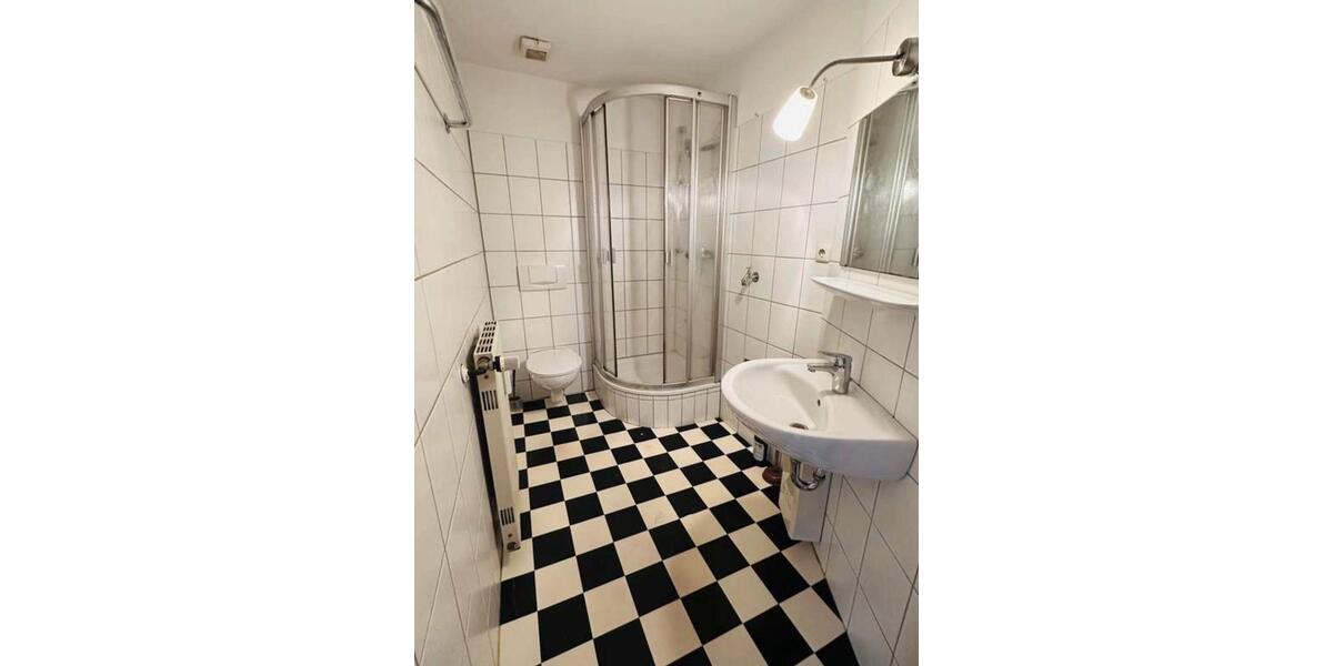 Dachgeschoßwohnung Essen Stadtbezirk IX - 2 Zimmer, 36 m&sup2;, 475&euro; | Angebot:26044668