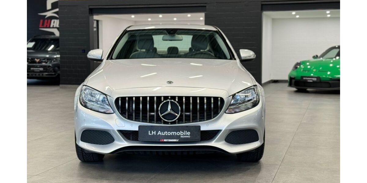 Mercedes-Benz C 180 147.969 km 13.990 &euro; Lüdinghausen 59348