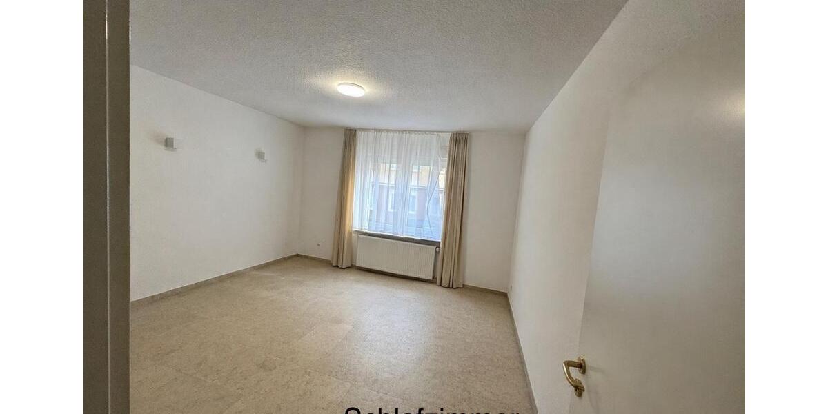 Erdgeschoßwohnung Essen Stadtbezirk IV - 4 Zimmer, 90 m&sup2;, 950&euro; | Angebot:26111299