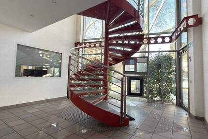 Gewerbeobjekt Oberhausen Osterfeld-West - 3 Zimmer, 895&euro; | Angebot:25709930