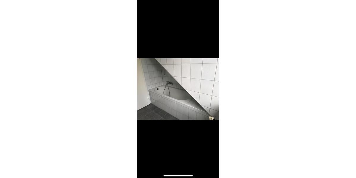 Dachgeschoßwohnung Dortmund Eving - 3.5 Zimmer, 89 m&sup2;, 800&euro; | Angebot:26483920