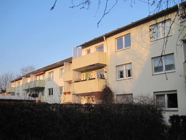 Erdgeschoßwohnung Essen Stadtbezirk VI - 2.5 Zimmer, 63 m&sup2;, 629&euro; | Angebot:26694869