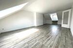 Dachgeschoßwohnung Velbert Velbert-Mitte - 2.5 Zimmer, 49 m&sup2;, 570&euro; | Angebot:26585308