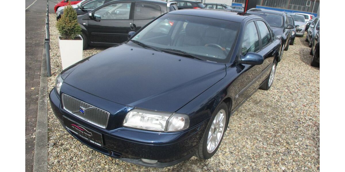 Volvo S80 185.214 km 4.499 &euro; Selm 59379