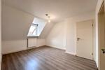 Dachgeschoßwohnung Gelsenkirchen - 4 Zimmer, 73 m&sup2;, 520&euro; | Angebot:26660193