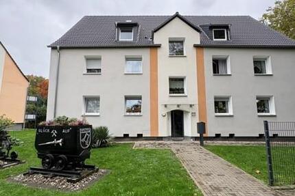 Wohnung Essen Stadtbezirk V - 2.5 Zimmer, 56 m&sup2;, 559&euro; | Angebot:24268850