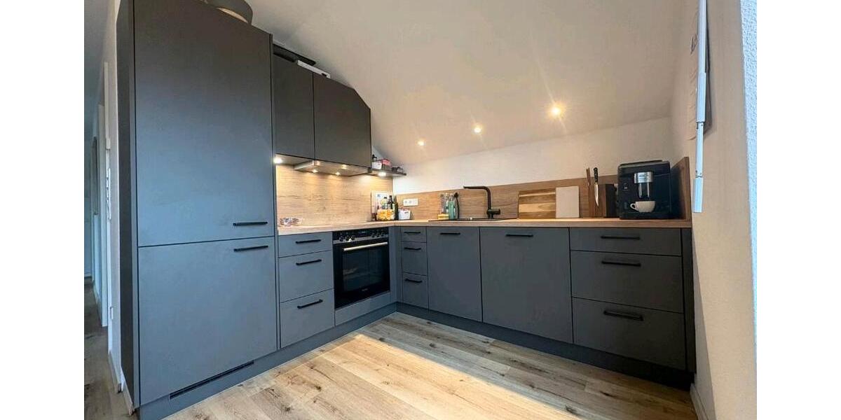 Dachgeschoßwohnung Raesfeld - 3 Zimmer, 56 m&sup2;, 860&euro; | Angebot:26048094