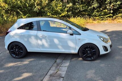 Opel Corsa 119.000 km 3.999 &euro; Bottrop 46244