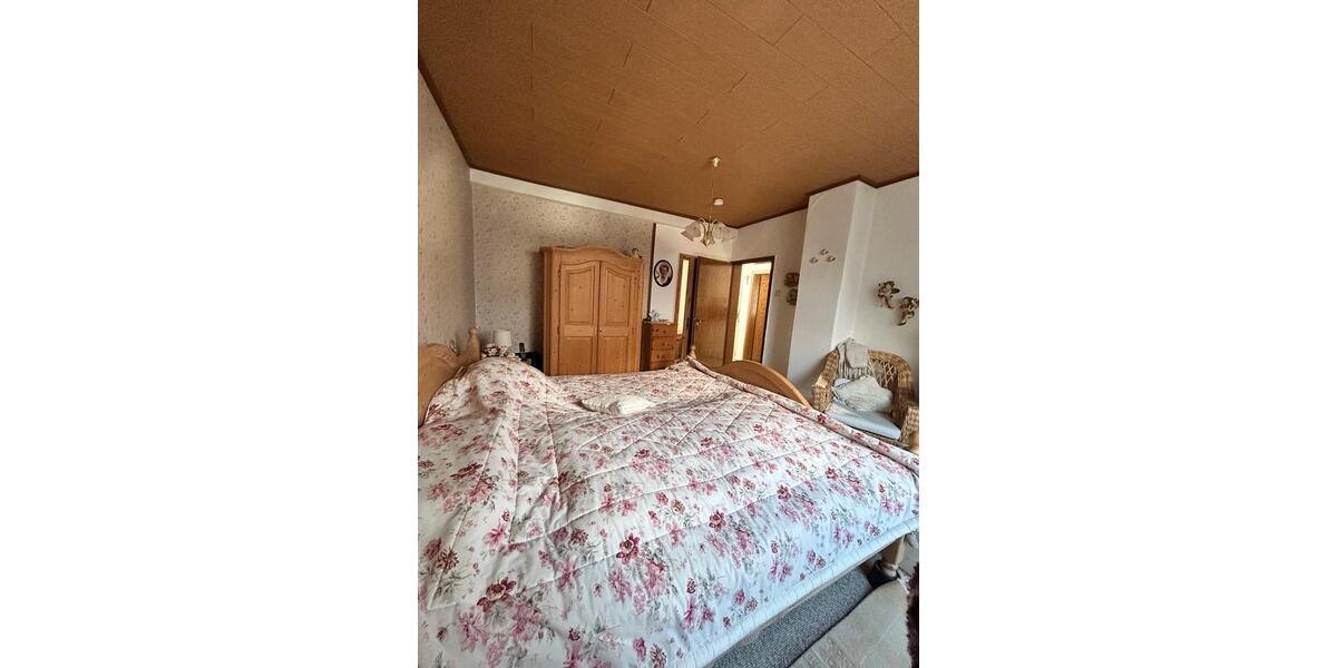 Doppelhaushälfte Essen Stadtbezirk VIII - 4 Zimmer, 130 m&sup2;, 250.000&euro; | Angebot:26137131