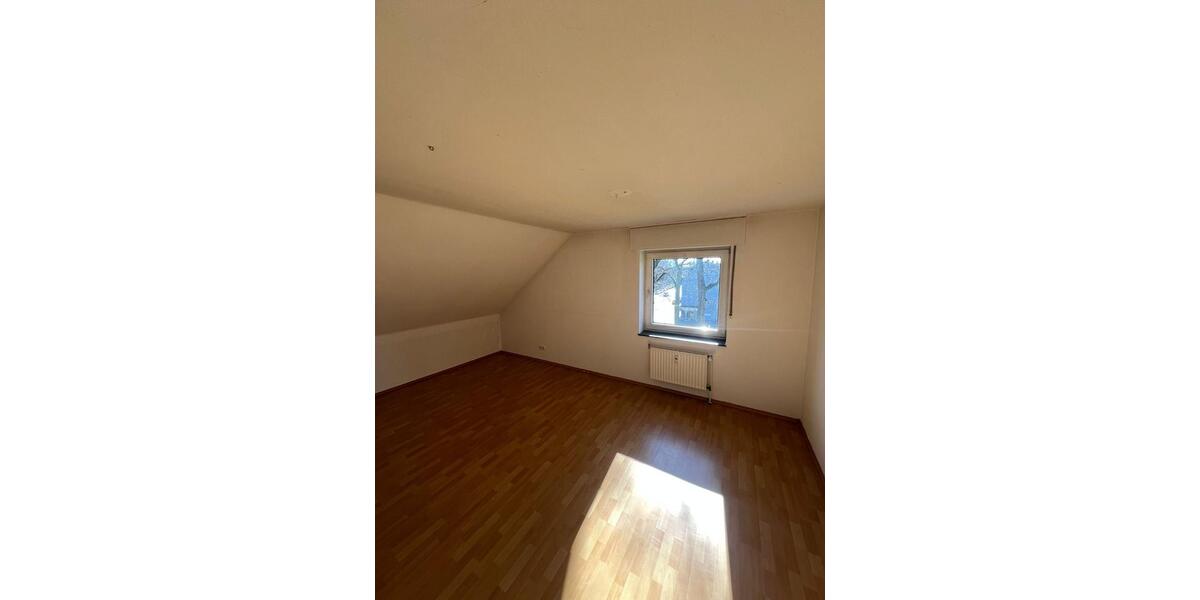 Dachgeschoßwohnung Datteln - 3 Zimmer, 70 m&sup2;, 490&euro; | Angebot:25922784