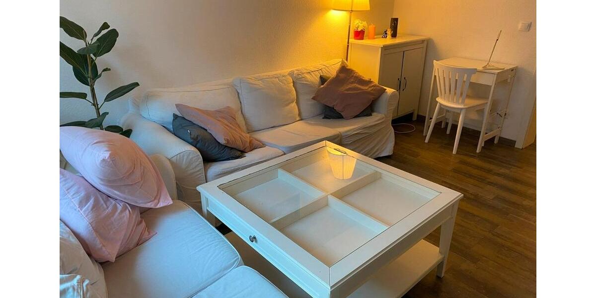 Etagenwohnung Essen Stadtbezirk III - 3 Zimmer, 65 m&sup2;, 1.100&euro; | Angebot:24859509