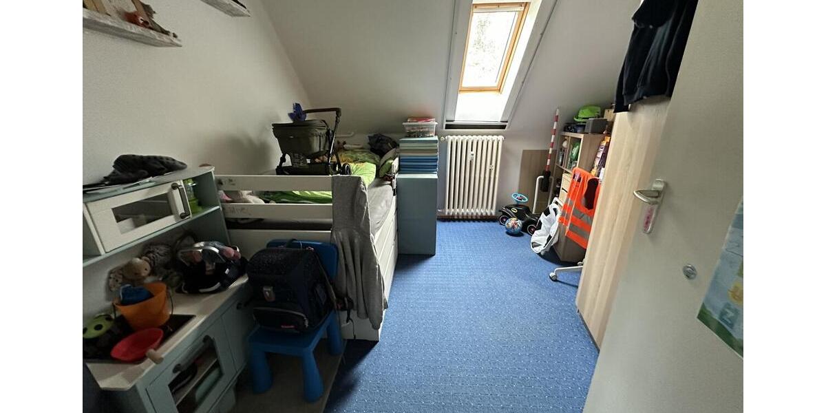 Dachgeschoßwohnung Essen Stadtbezirk VII - 3 Zimmer, 62 m&sup2;, 498&euro; | Angebot:25179792