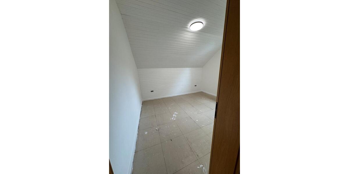 Dachgeschoßwohnung Castrop-Rauxel Rauxel - 2 Zimmer, 48 m&sup2;, 615&euro; | Angebot:26648940